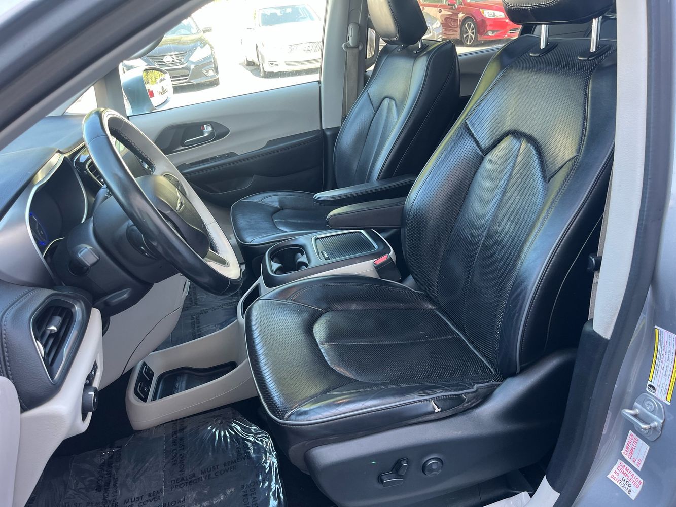 2018 Chrysler Pacifica Limited photo 16