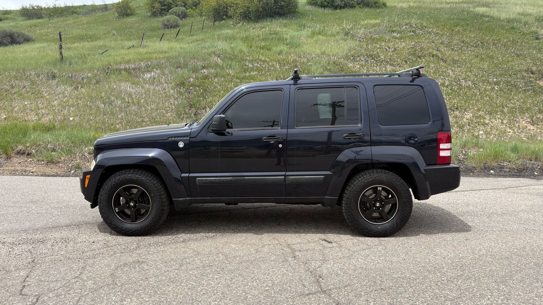 2011 Jeep Liberty Sport 4WD's photo