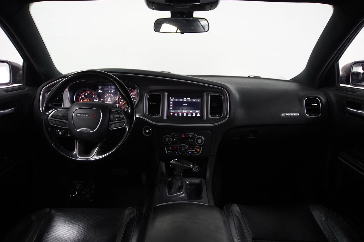 2020 Dodge Charger SXT RWD