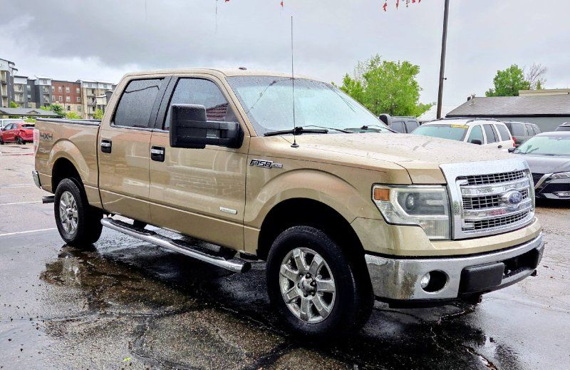 2014 Ford F-150 XLT 4x4 SuperCrew 145-in's photo