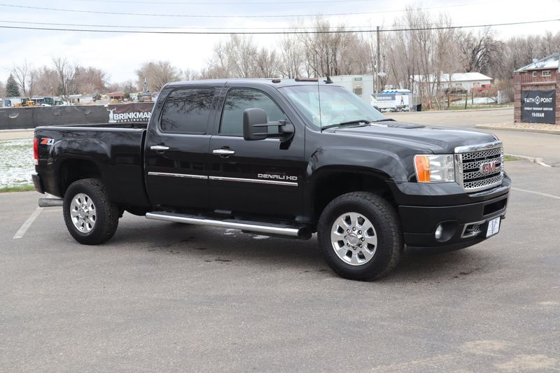 2012 GMC Sierra 3500HD Photos