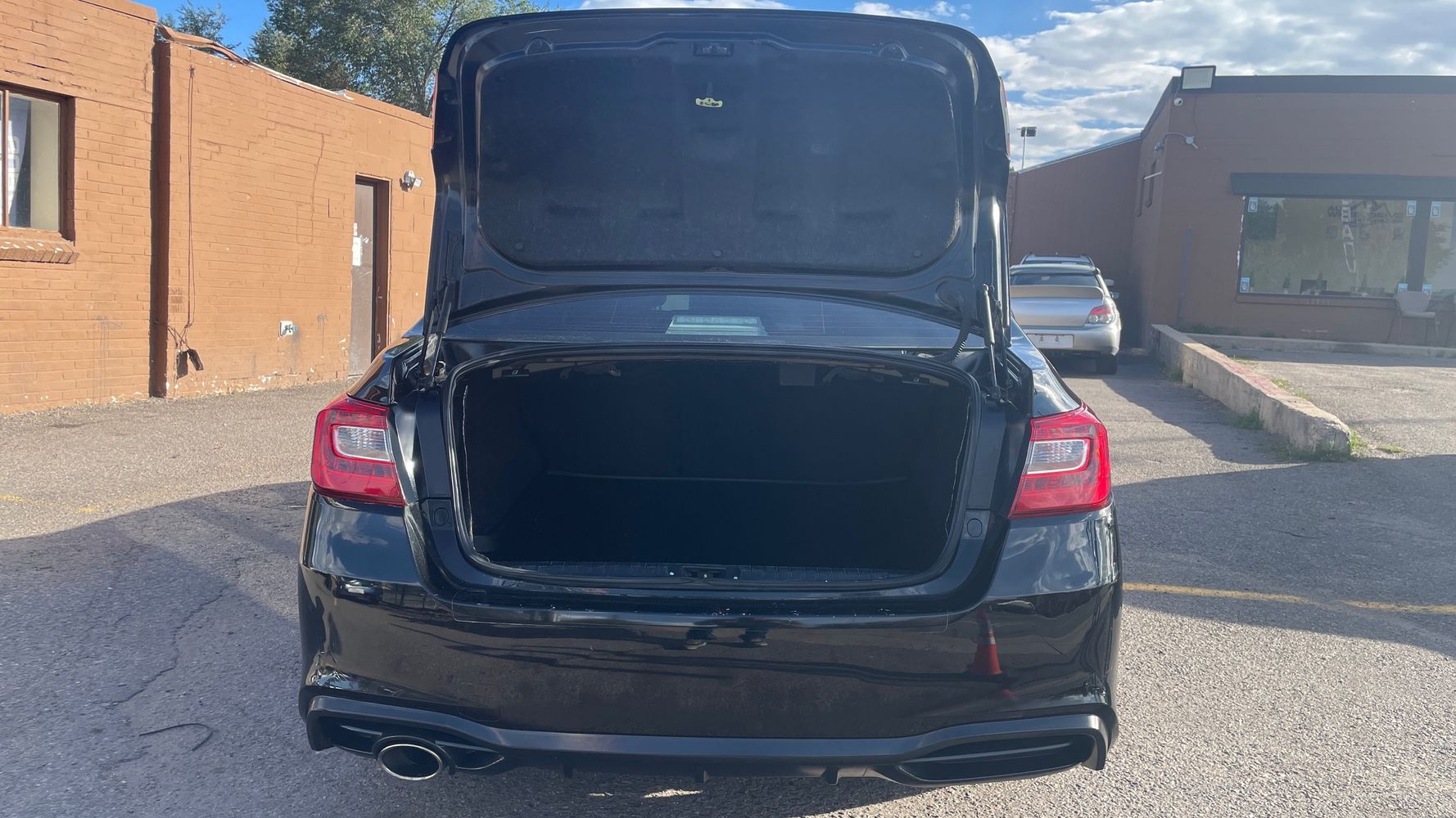 2018 Subaru Legacy 2.5i Premium photo 26