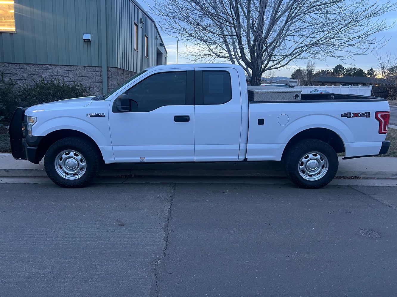 2016 Ford F-150 null photo 2