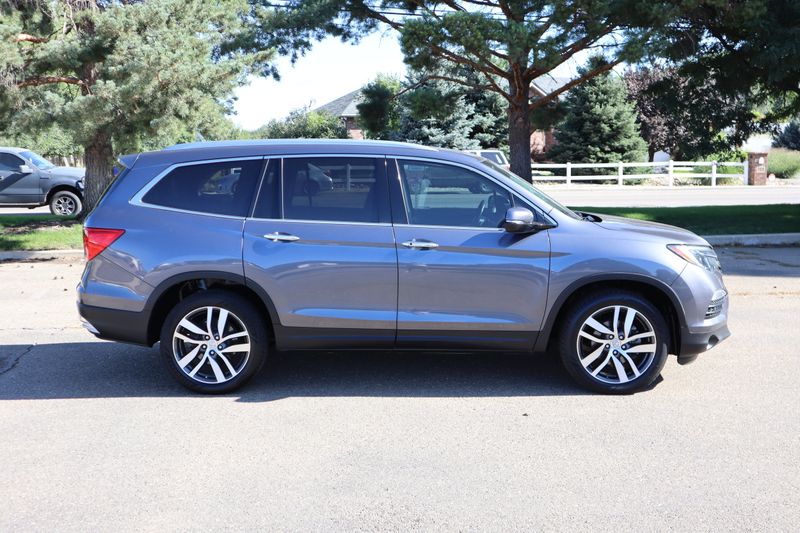 2018 Honda Pilot Elite | Victory Motors of Colorado