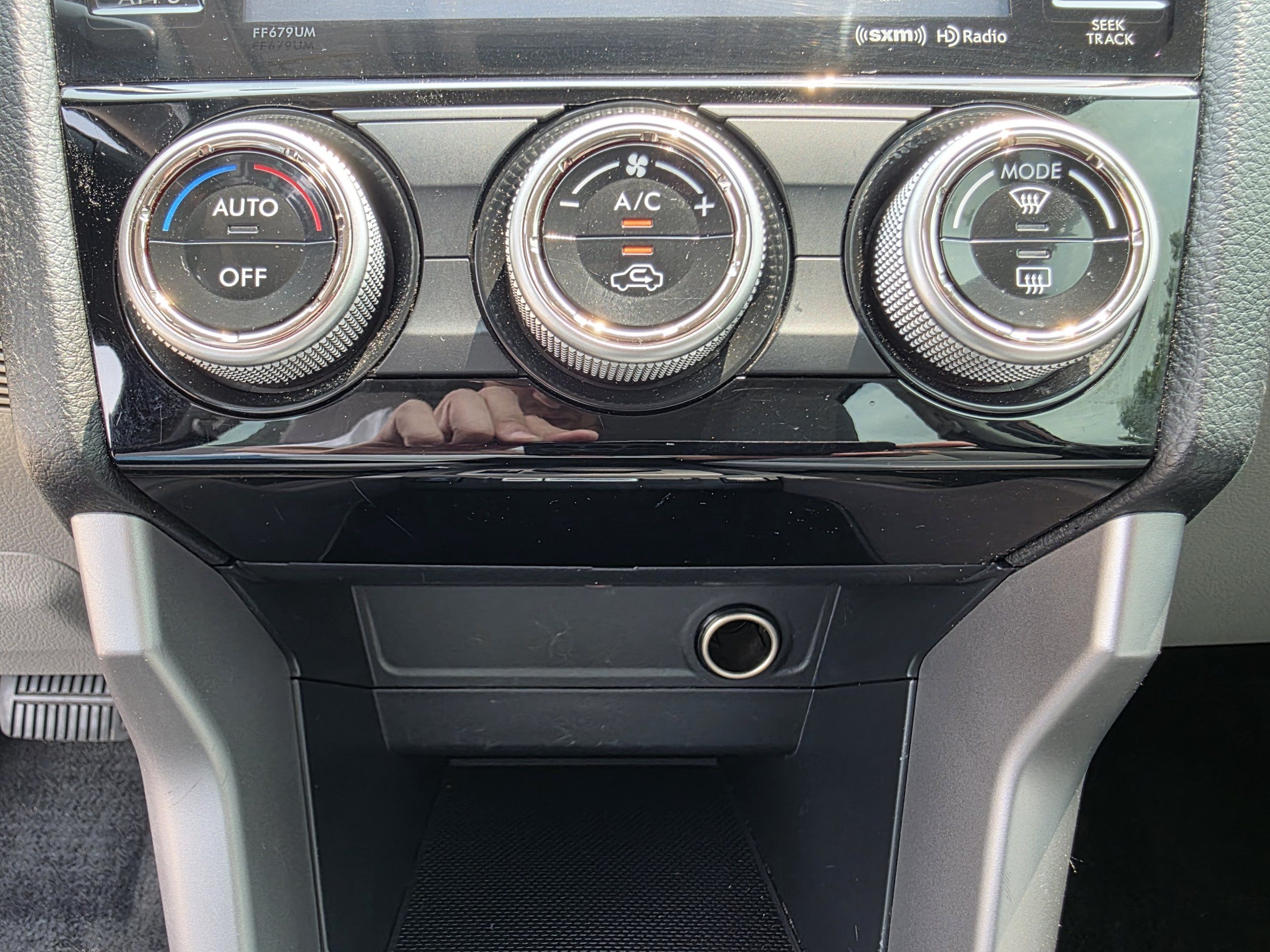 2018 Subaru Forester Premium - Photo 24