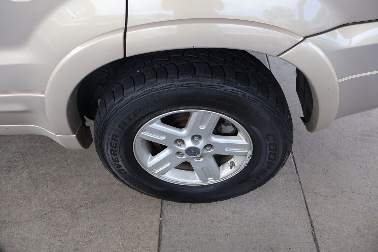 2007 Ford Escape Tire Size