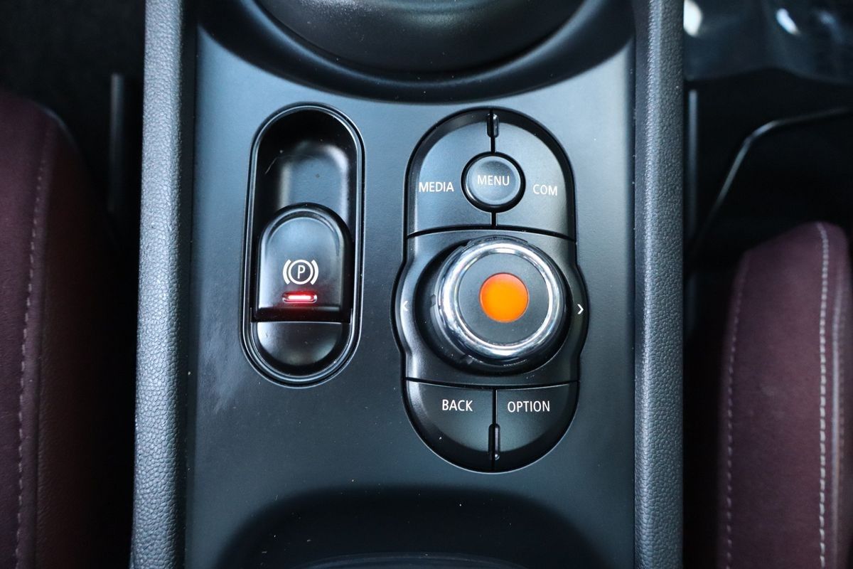 2019 MINI Clubman Cooper S