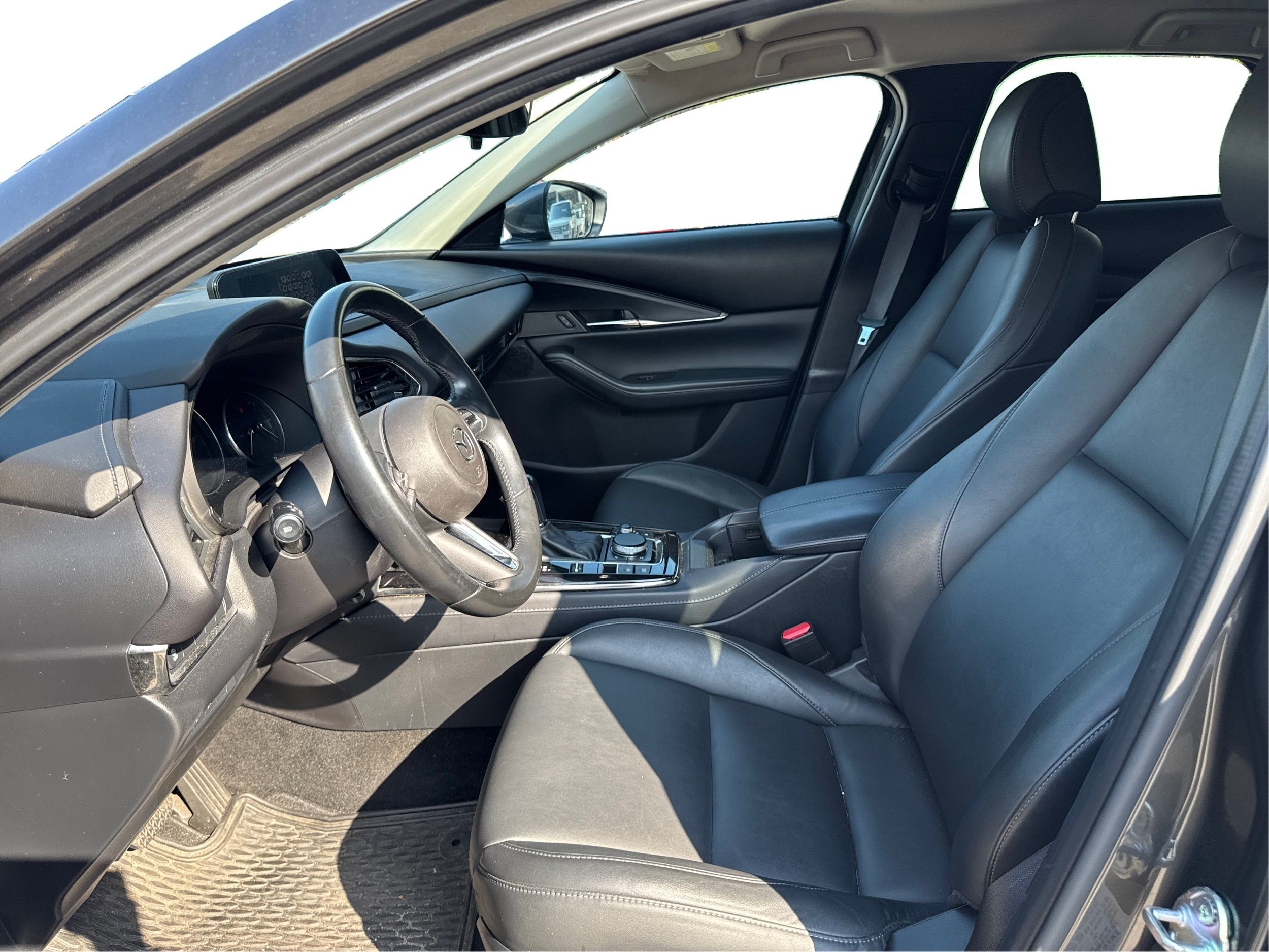 2023 Mazda CX-30 2.5 S Preferred photo 9