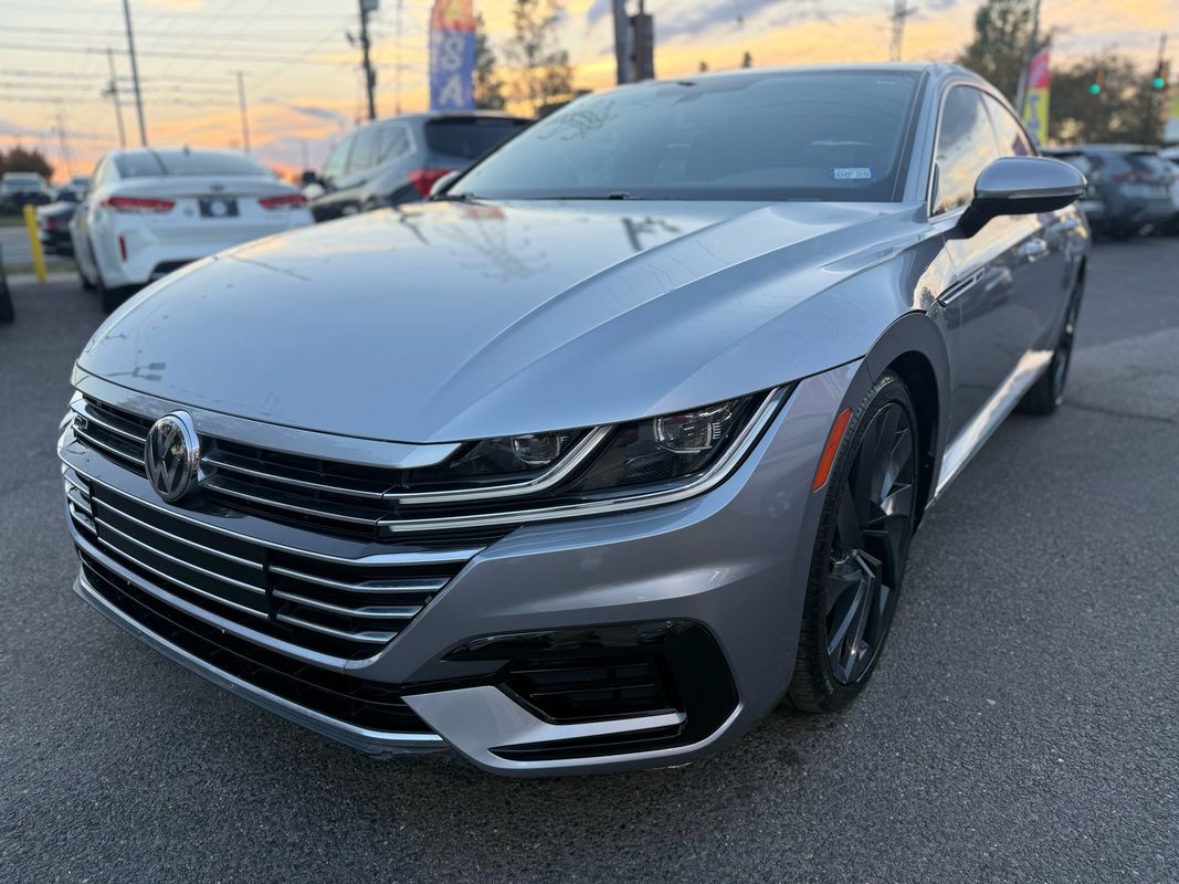 2019 Volkswagen Arteon SEL R-Line's photo