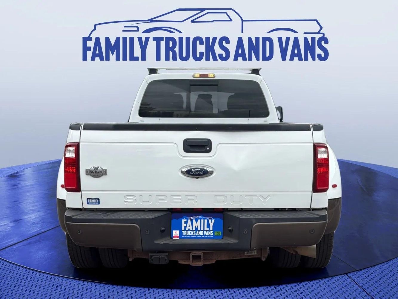 2015 Ford F-350 King Ranch photo 3