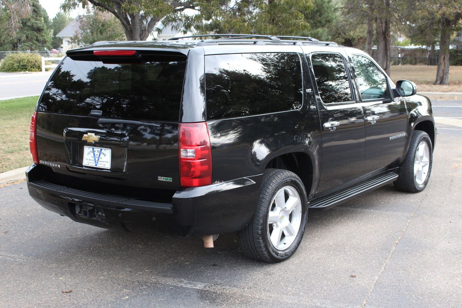 2008 Chevrolet Suburban LT 1500 | Victory Motors of Colorado