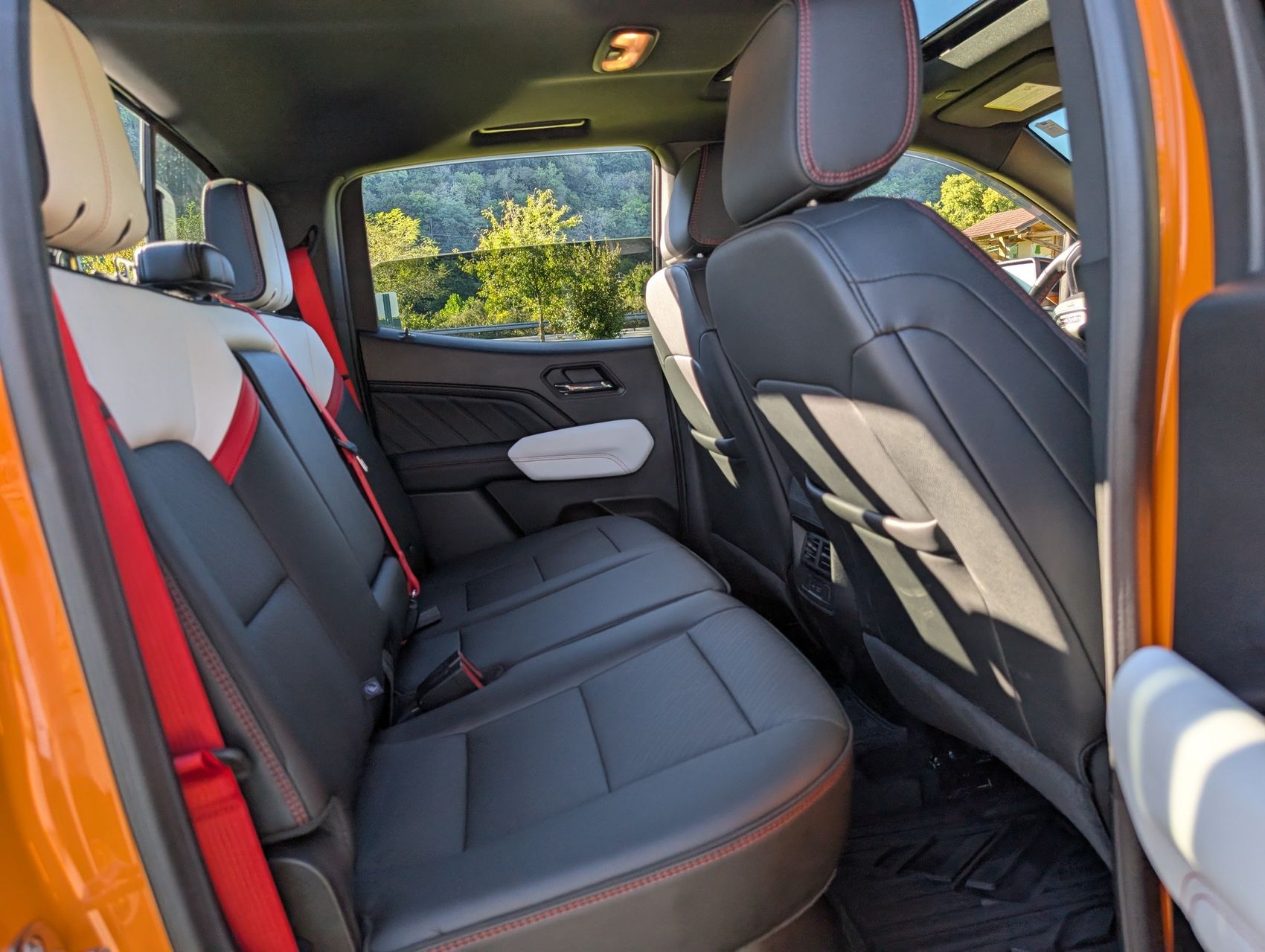 2025 GMC Canyon 89