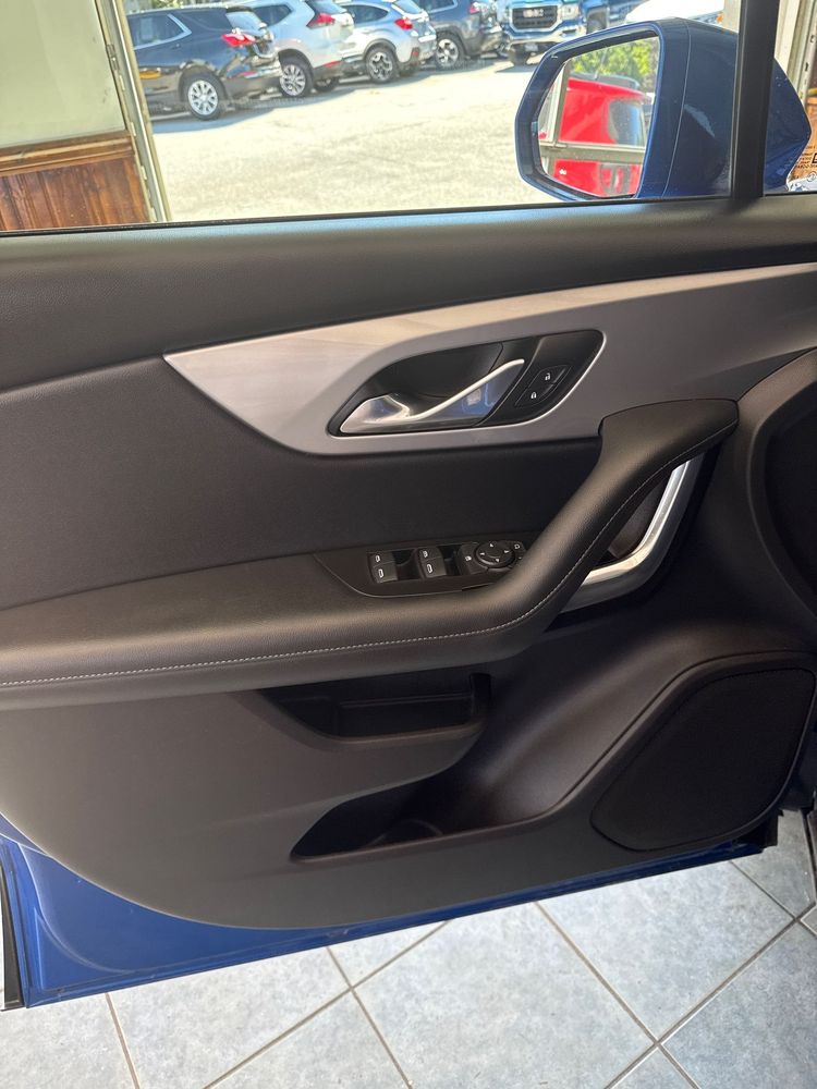 2019 Chevrolet Blazer 2LT photo 19