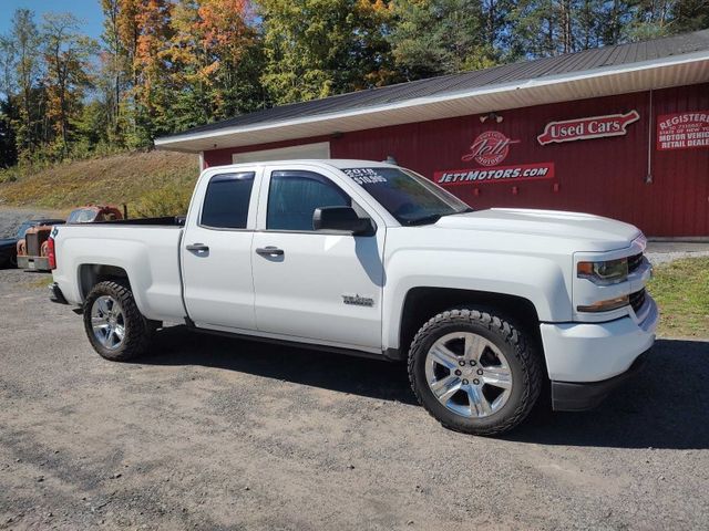 2018 Chevrolet Silverado 1500 Custom Double Cab RWD