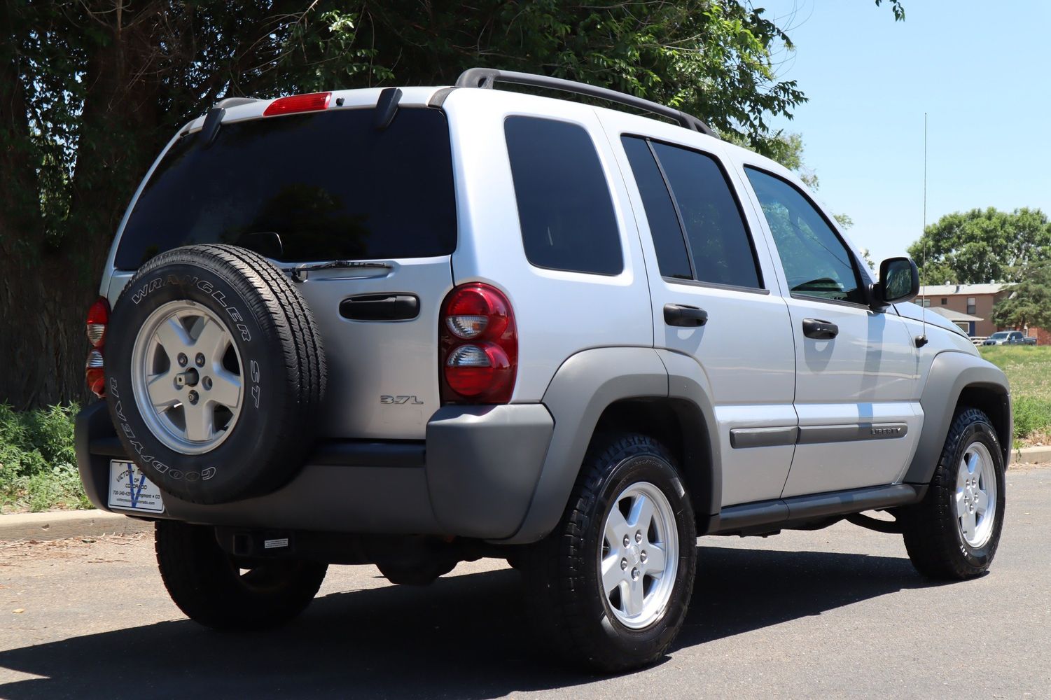 2005 Jeep Liberty Sport | Victory Motors of Colorado