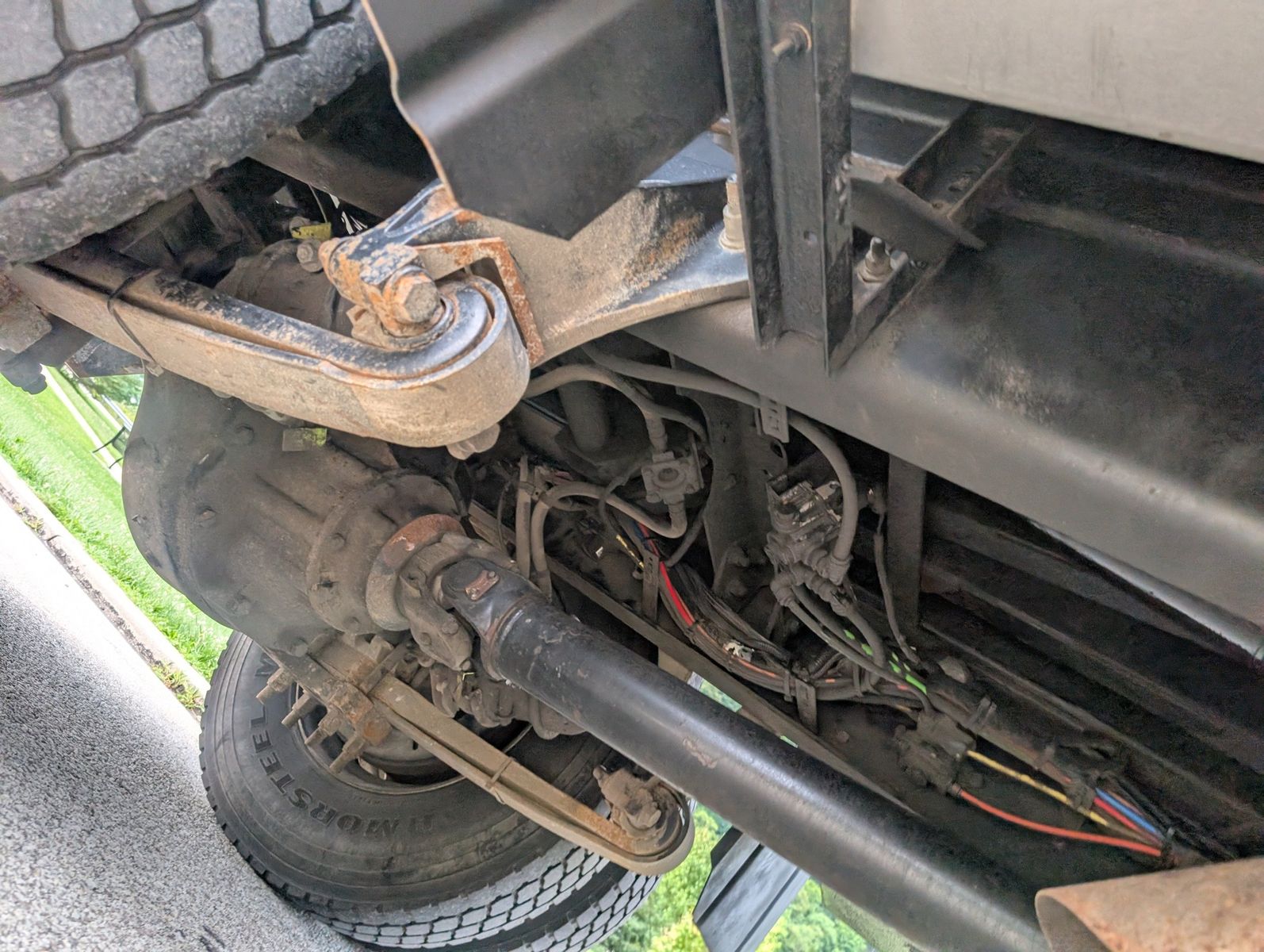 2015 Ford F-750 178