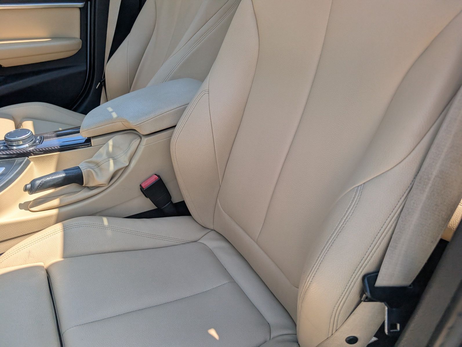 2017 BMW 330i 68