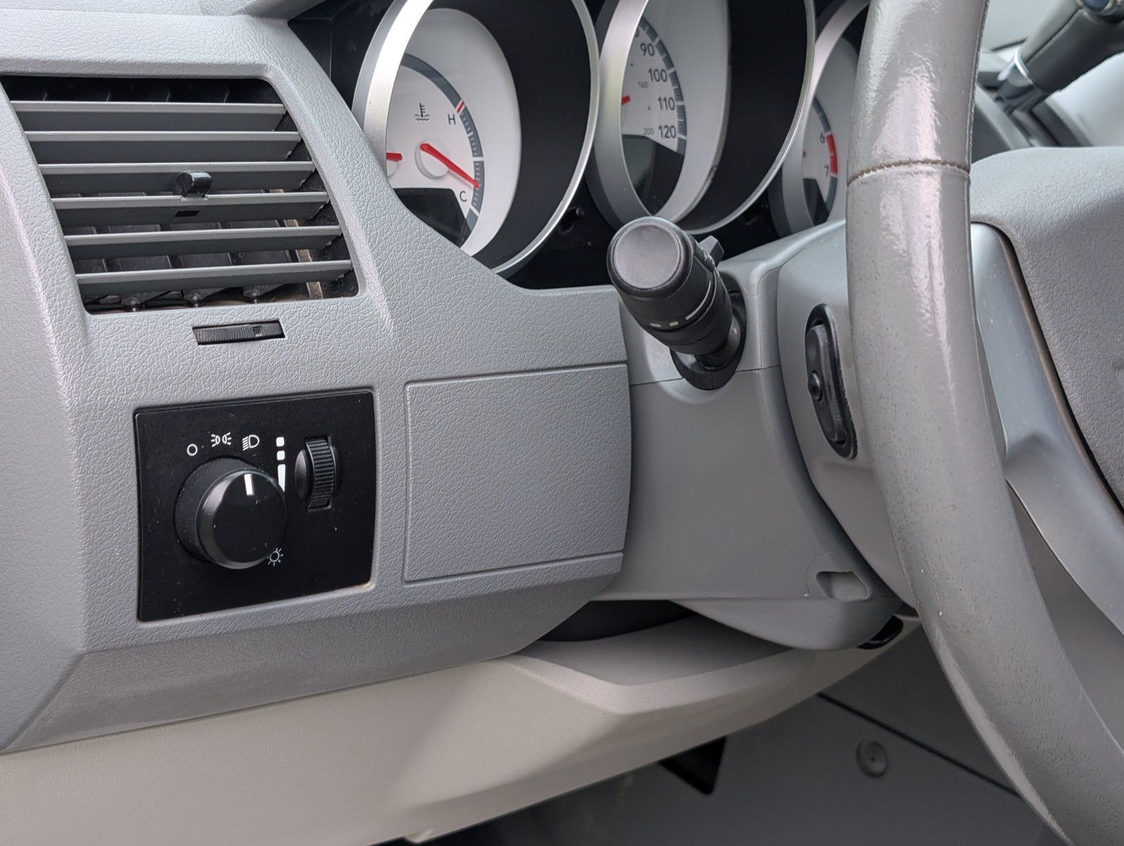 2010 Dodge Grand Caravan 45