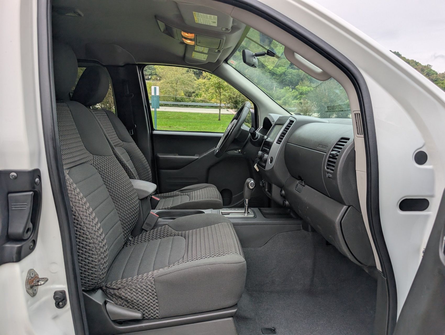 2019 Nissan Frontier 79