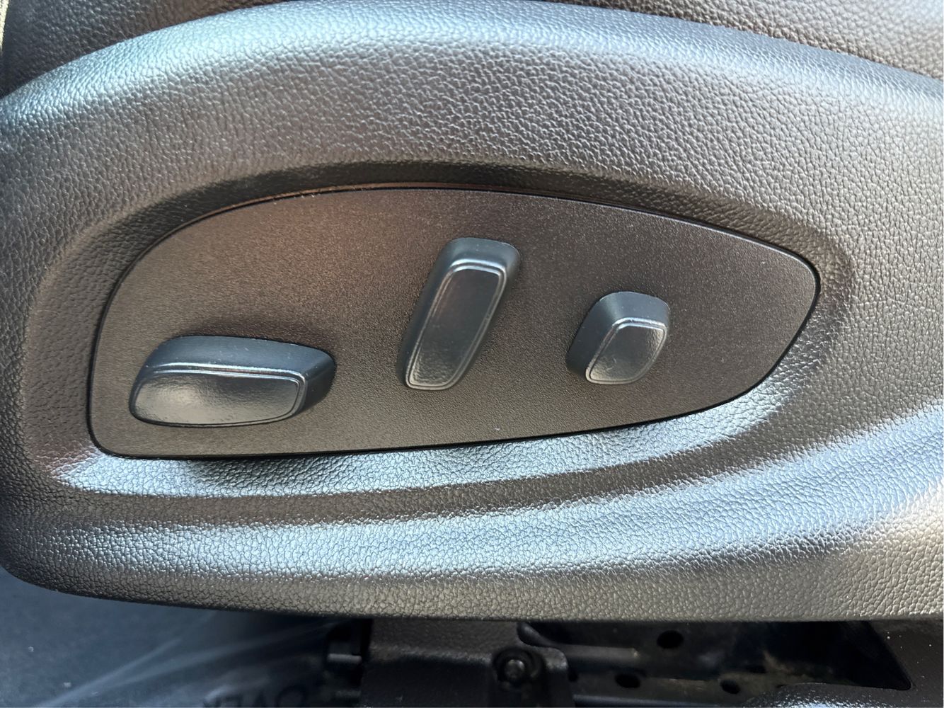 2019 Chevrolet Impala 1LT photo 33