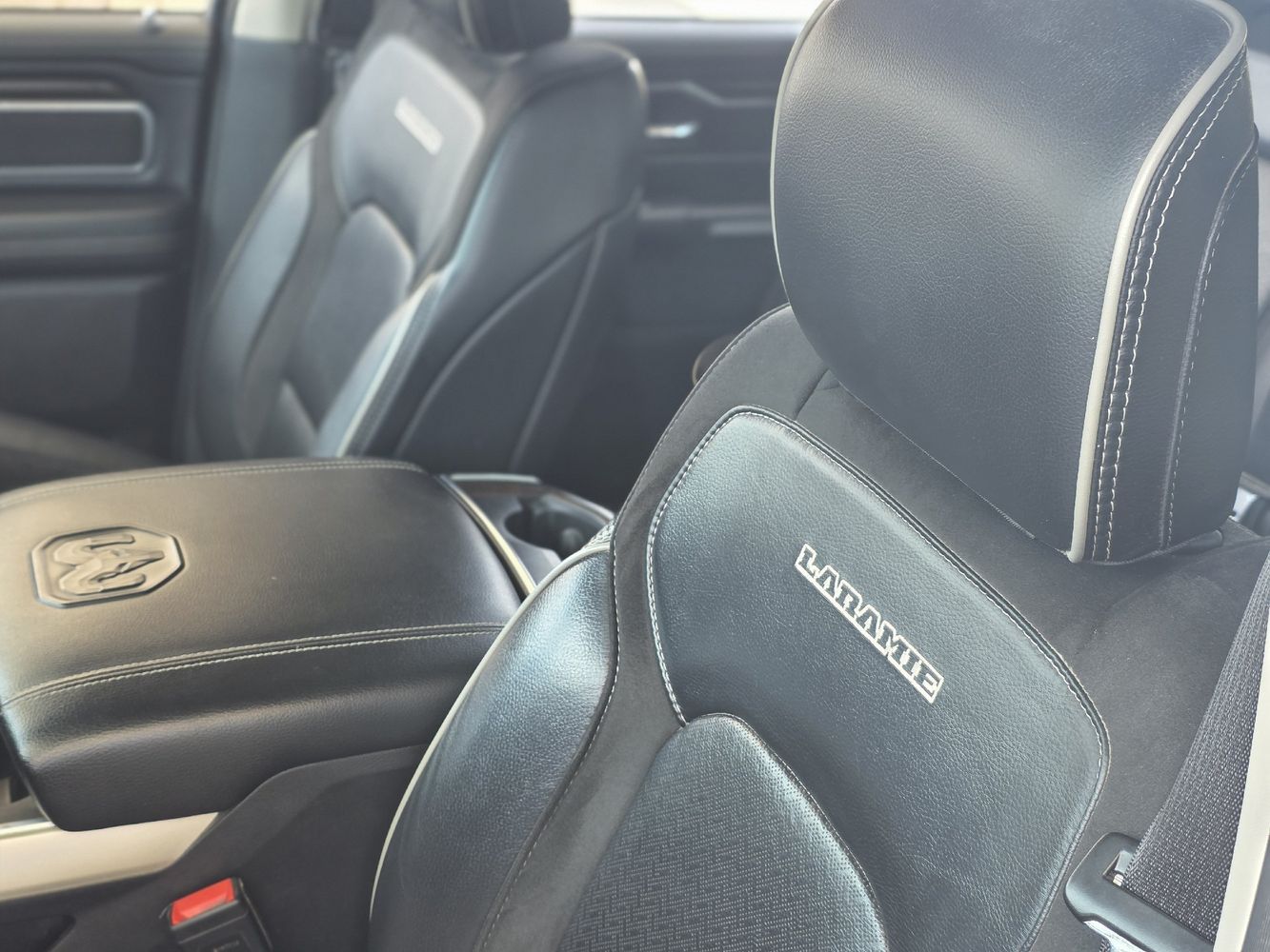 2022 Ram 1500 Laramie photo 20