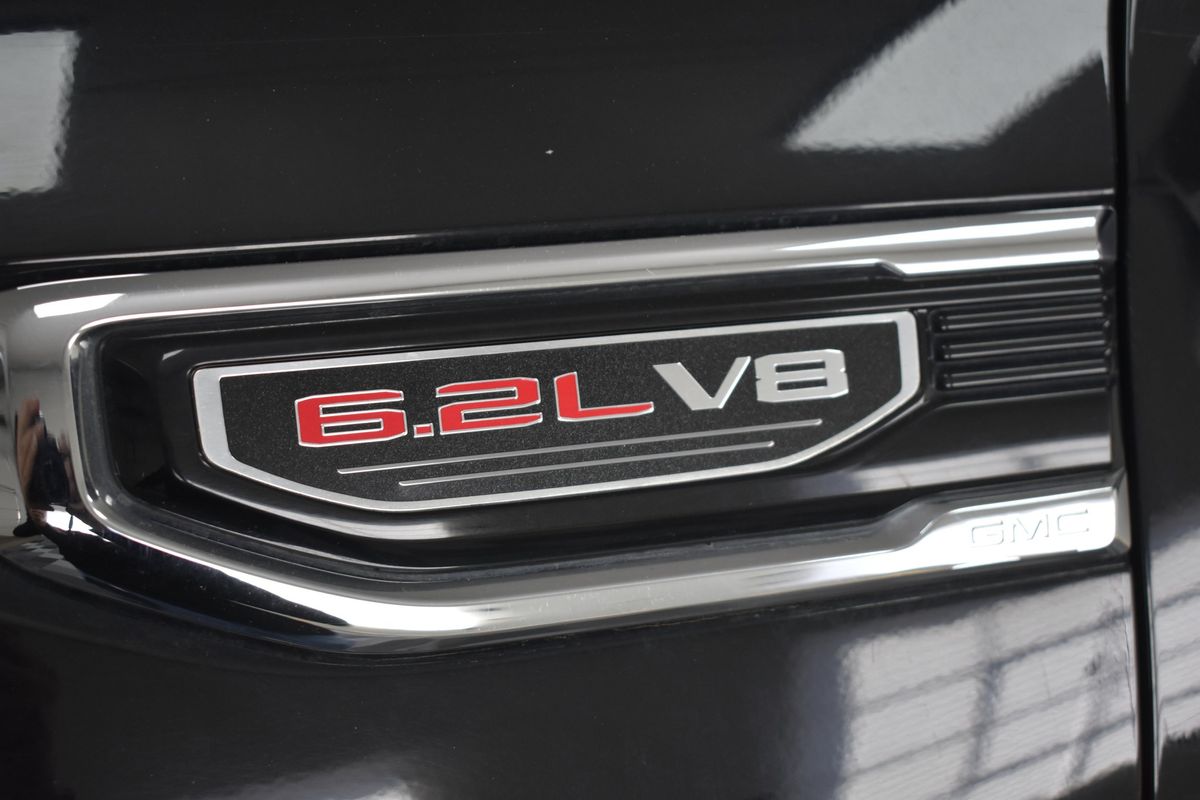 2020 GMC Sierra 1500 4WD Crew Cab Short Box Denali