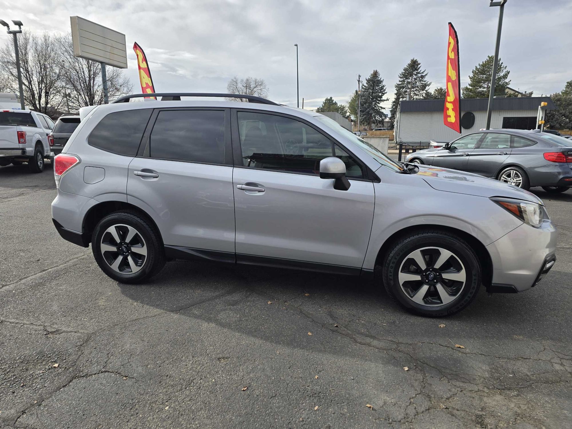 2018 Subaru Forester Premium photo 21