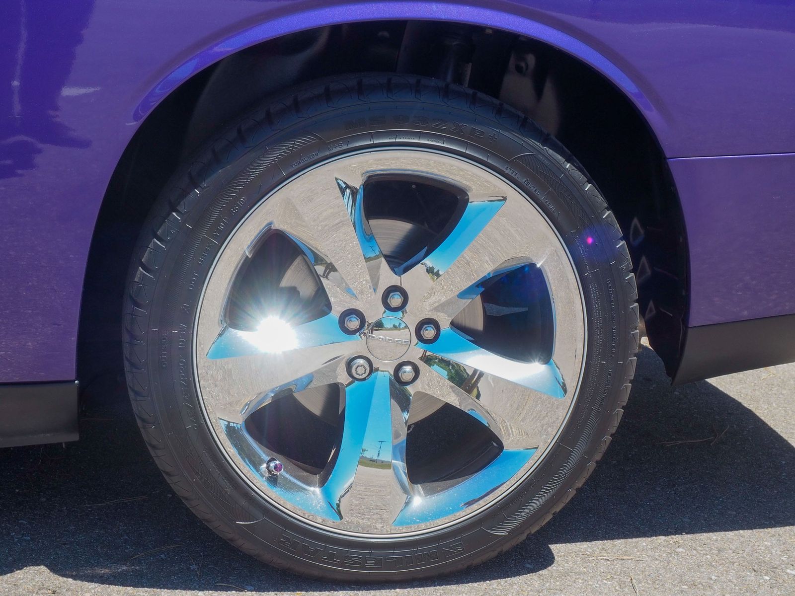 2010 Dodge Challenger 32