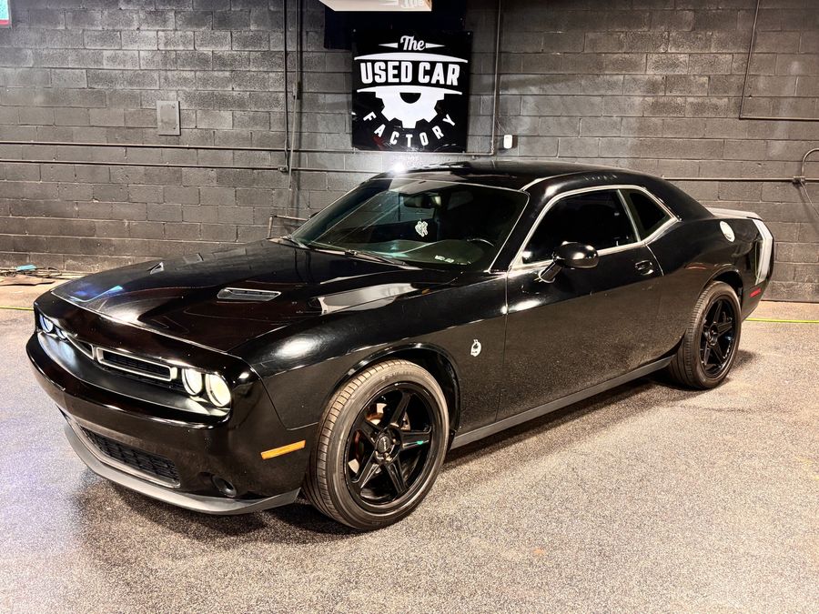 2015 Dodge Challenger SXT
