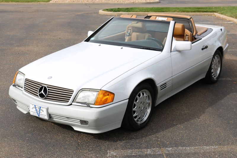 1990 Mercedes-Benz SL 300 Photos