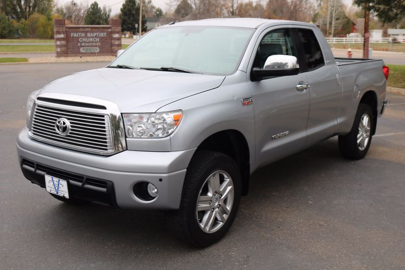 2011 Toyota Tundra Photos