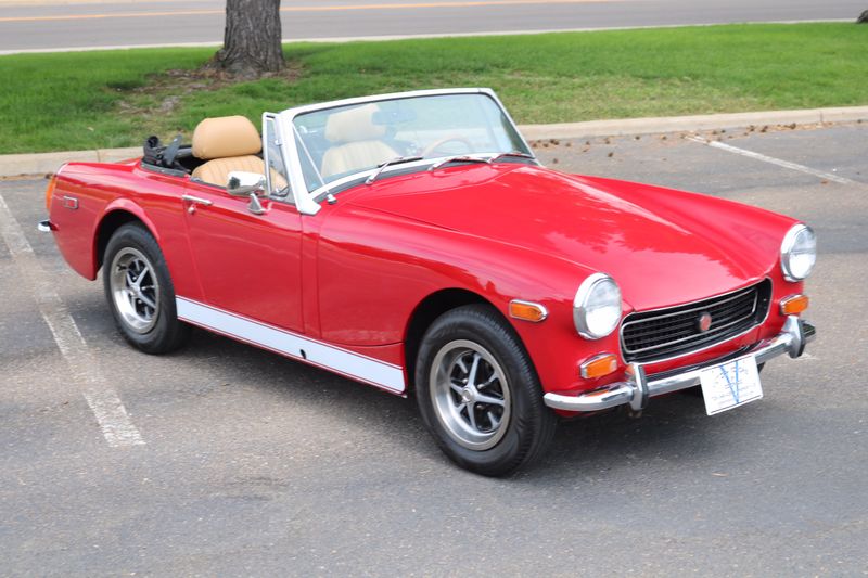 1974 MG Midget Photos