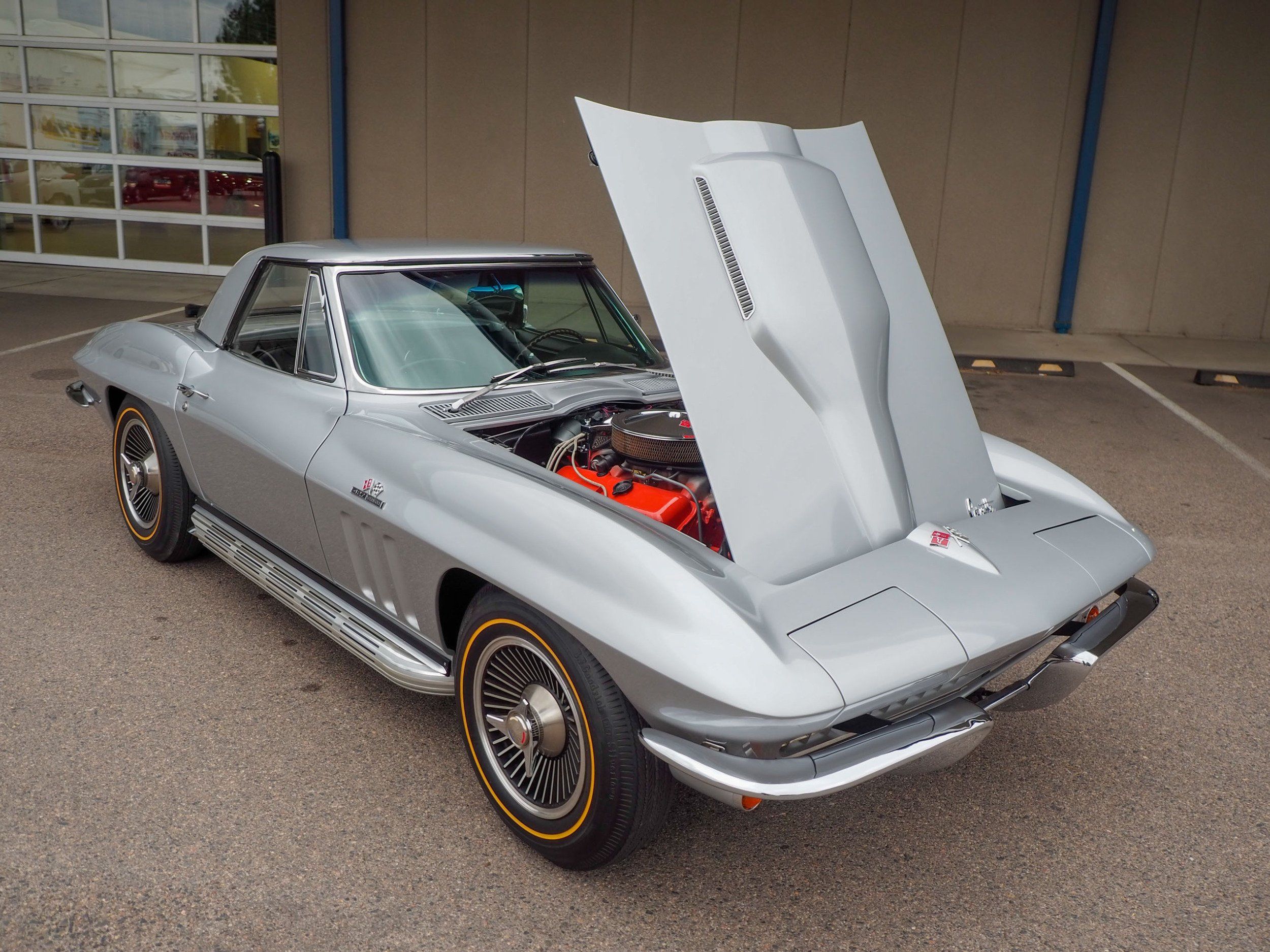 1966 Chevrolet Corvette Silver Roadster