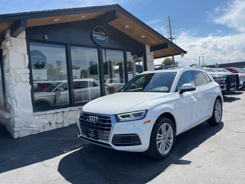 2018 Audi Q5 2.0T quattro S tronic Premium Plus SoA's photo