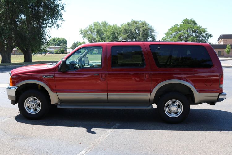 2001 Ford Excursion Limited | Victory Motors of Colorado