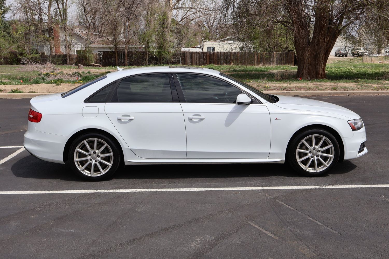 Exciting 2016 Audi A4 Premium Quattro Photos