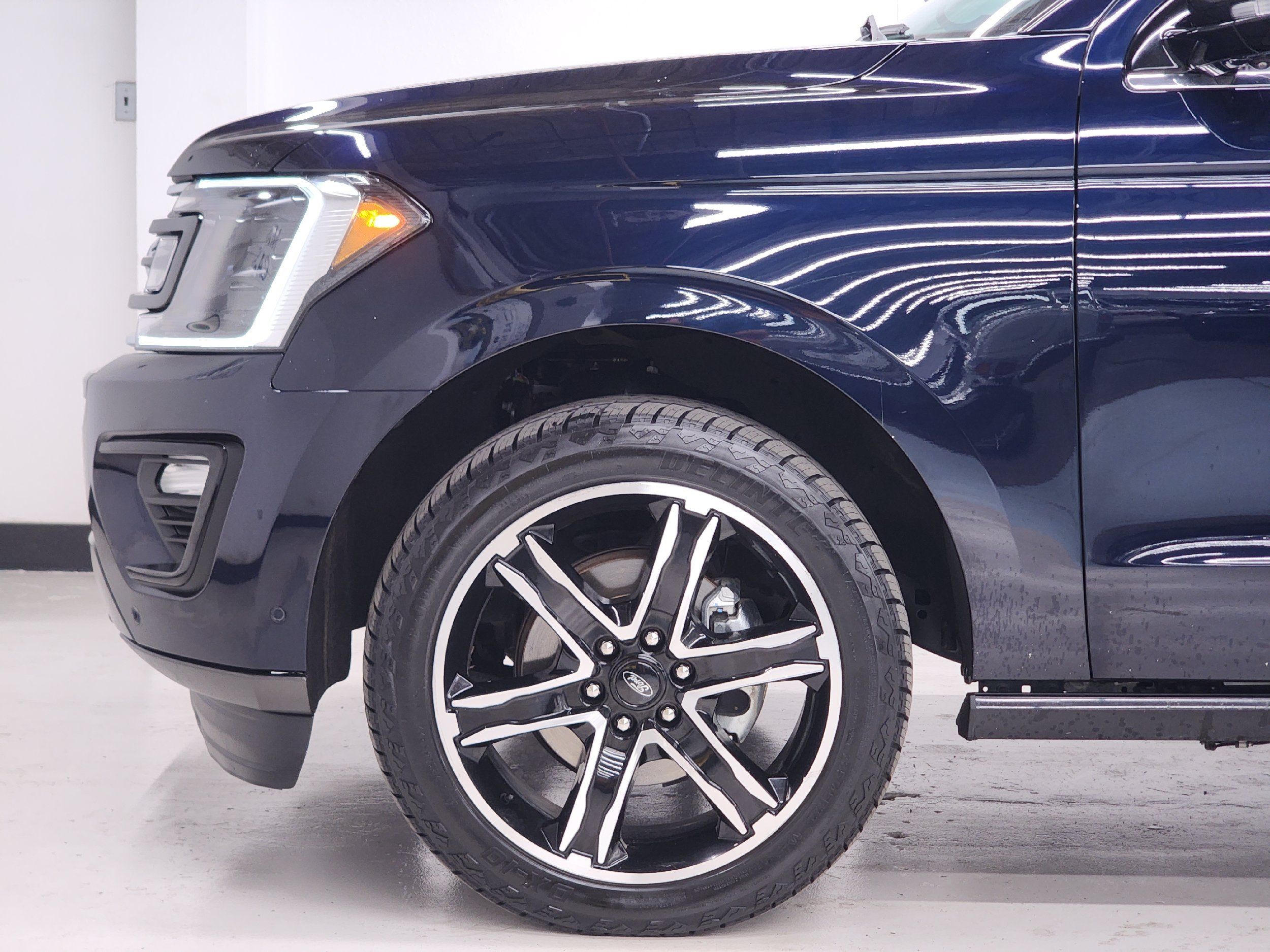 2021 Ford Expedition MAX Limited photo 34