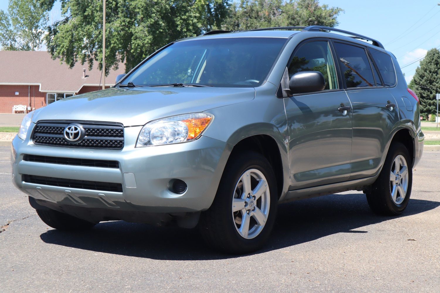 2006 Toyota RAV4 Base | Victory Motors of Colorado