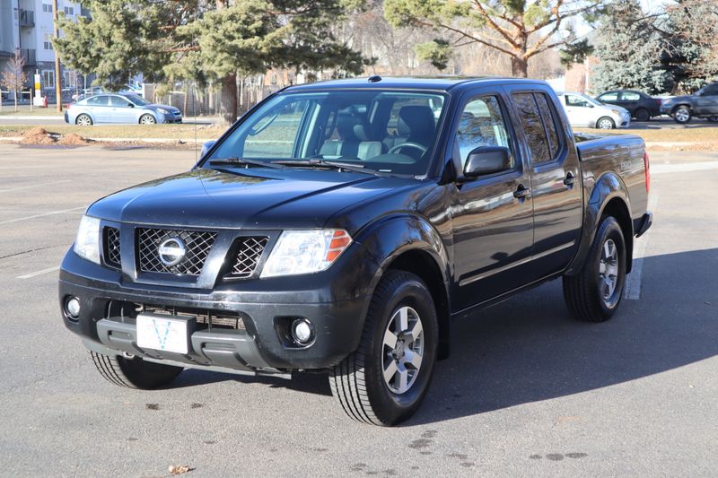 2010 Nissan Frontier Photos