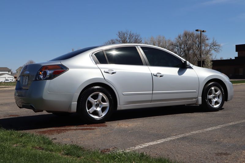 2008 Nissan Altima Photos