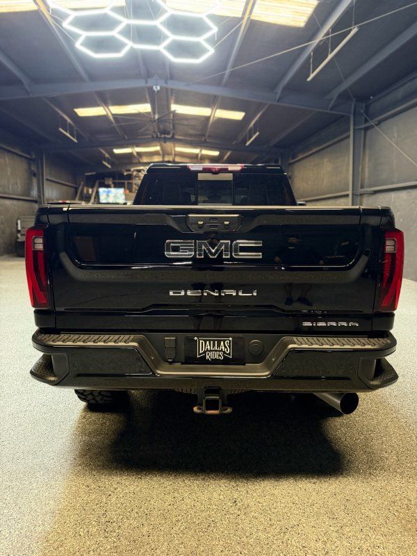 2025 GMC Sierra 3500HD Denali Ultimate - Photo 7