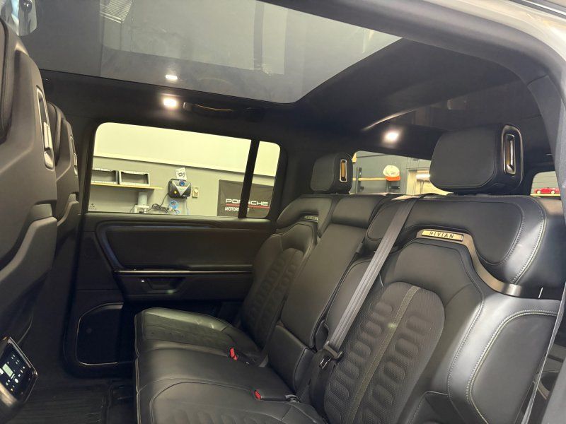 2025 Rivian R1S Adventure - Photo 25