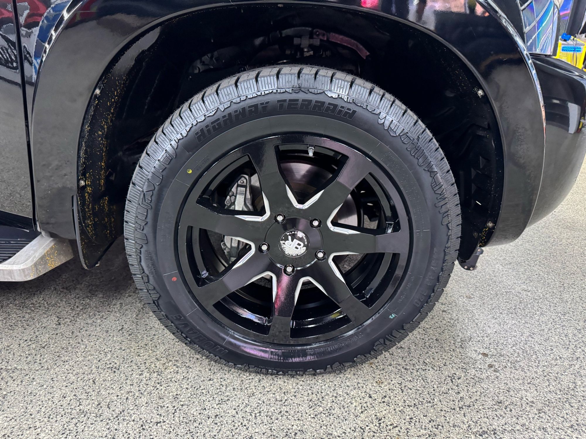 2017 Toyota Sequoia Platinum photo 45