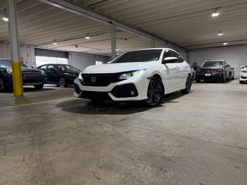 2017 Honda Civic Hatchback EX