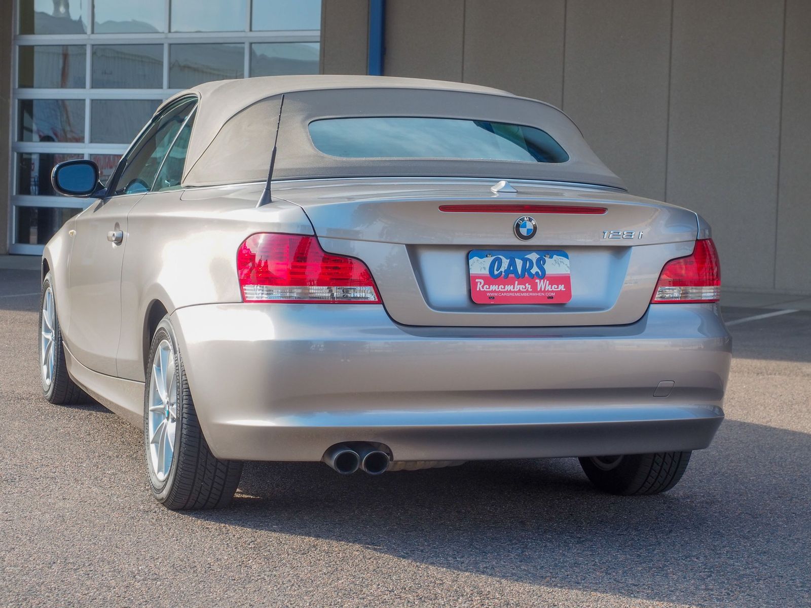 2011 BMW 128I 7