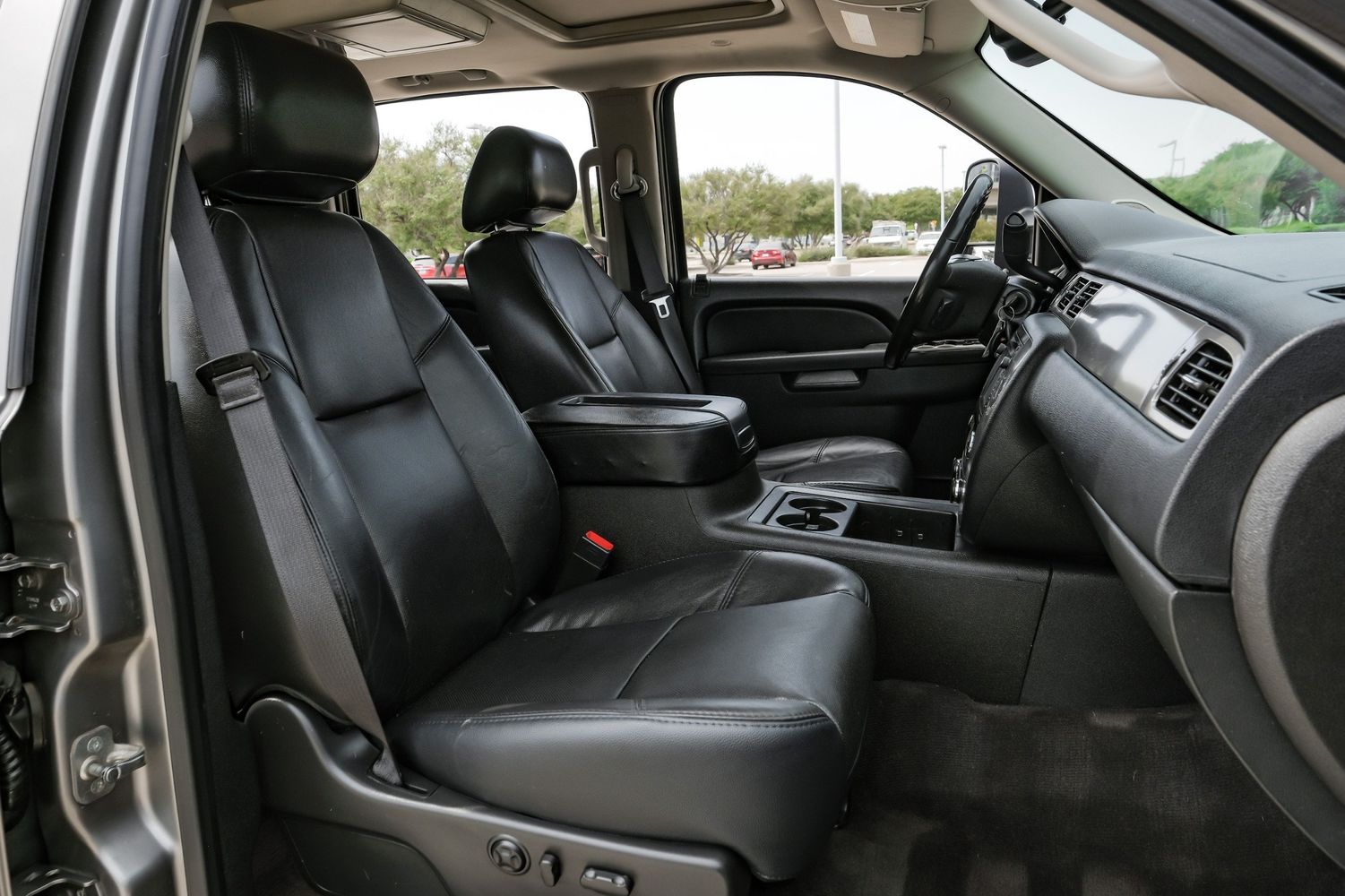 2013 Chevrolet Silverado 2500HD LTZ photo 26