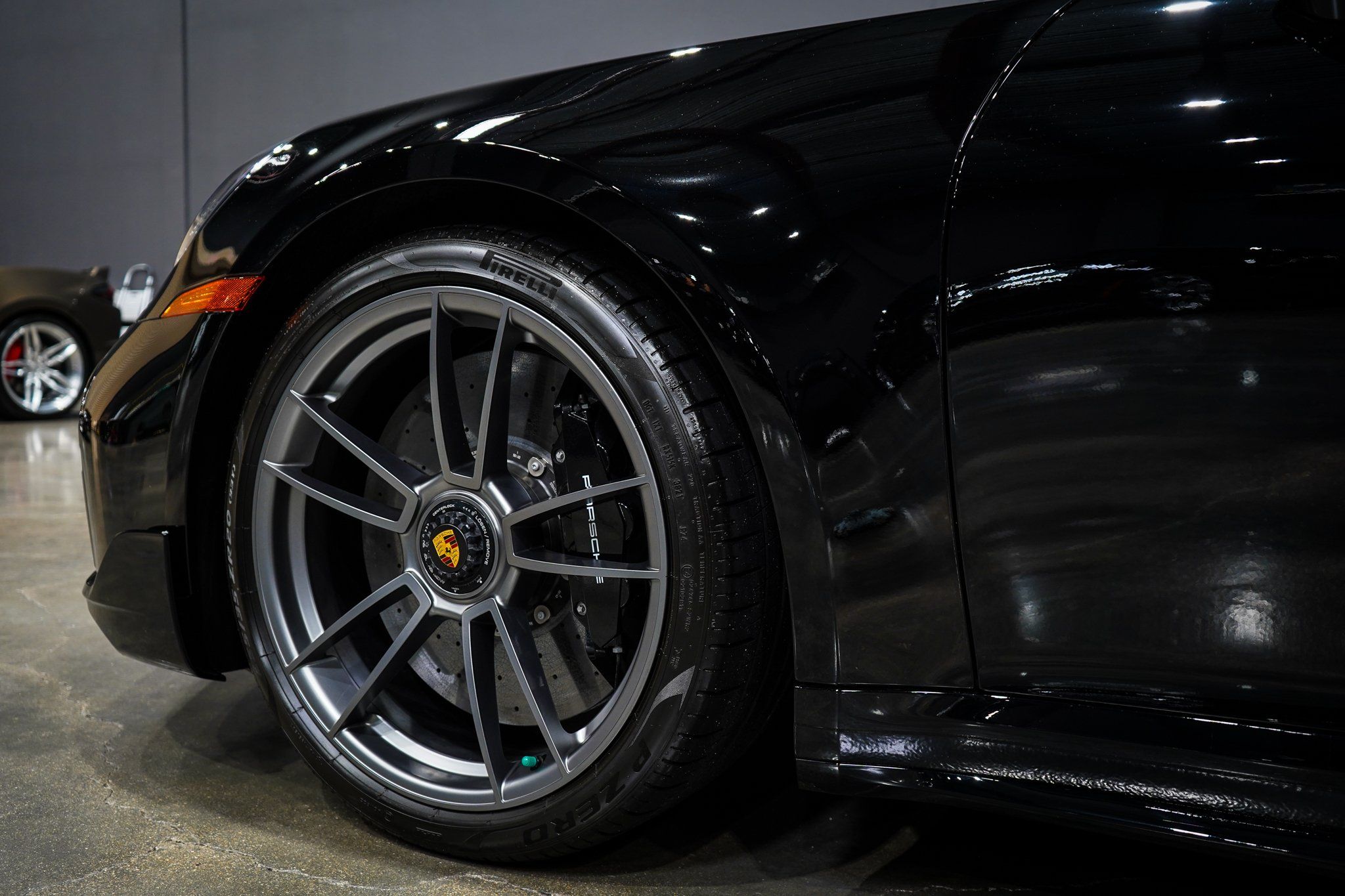 2022 Porsche 911 Turbo S photo 18