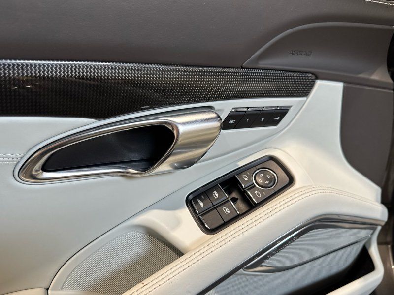 2015 Porsche 911 Turbo S, photo 22