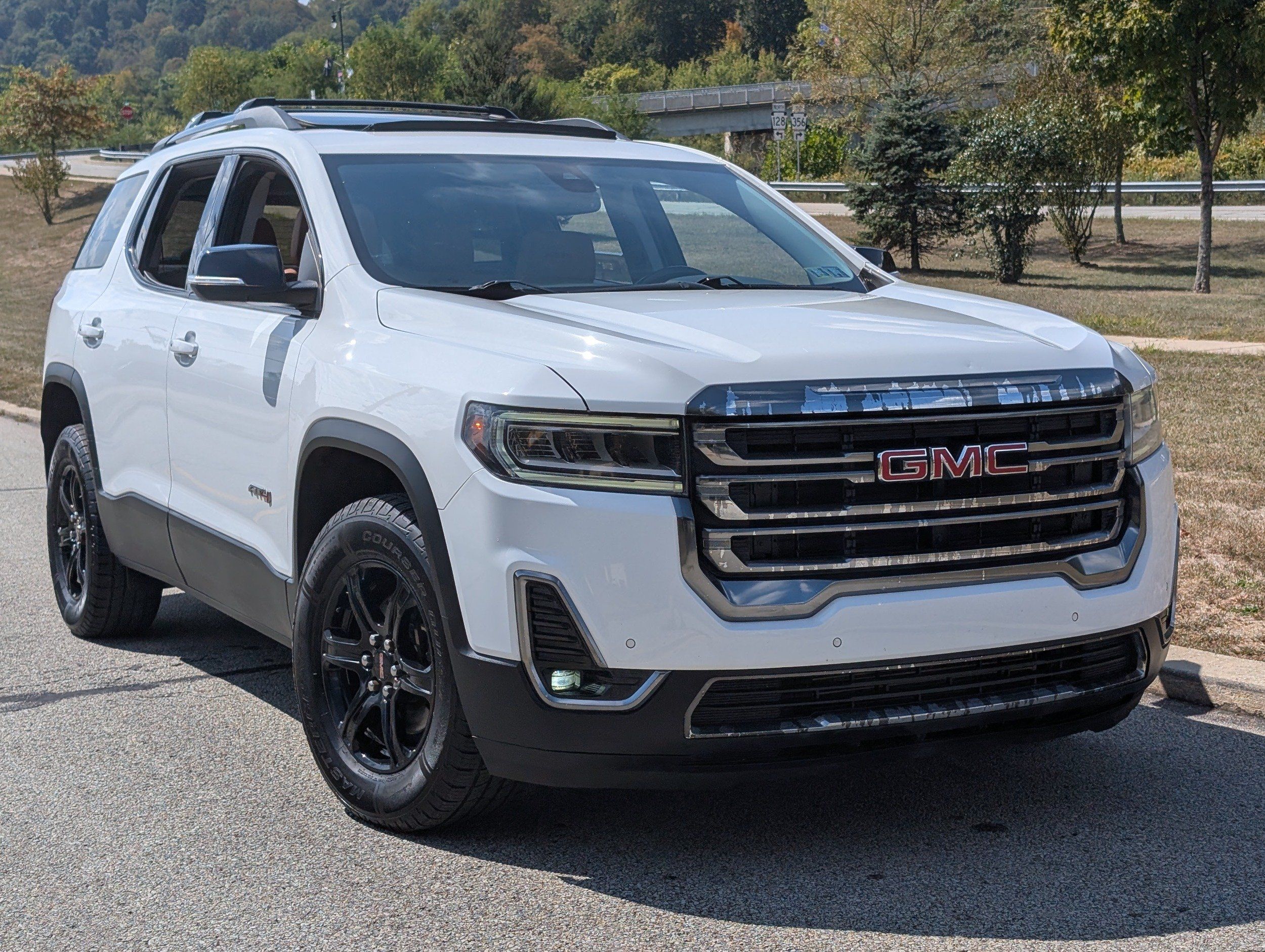 2020 Gmc Acadia AT4 photo 4