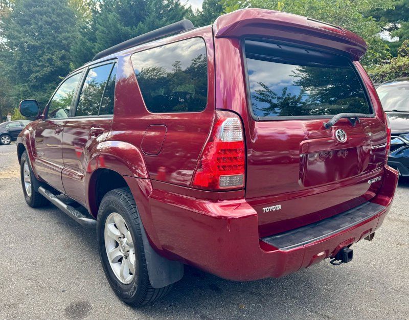 2006 Toyota 4Runner SR5 photo 5